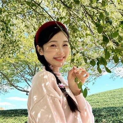快乐的莫纳汉斯 封面