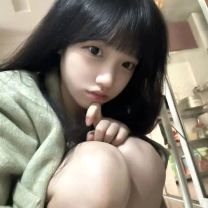 美丽与动人 封面
